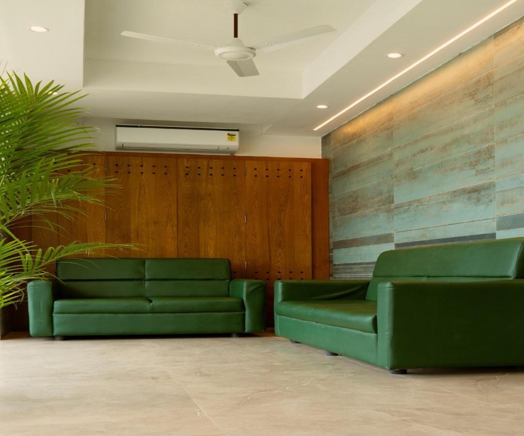 Flora Pavillion Near Global Hospital Perumbakkam Chennai Exterior foto